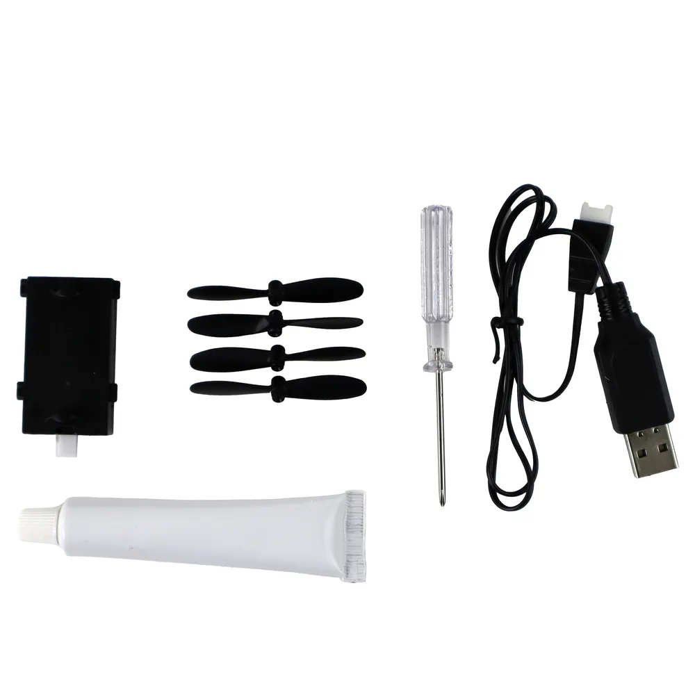 Model zdalnie sterowanego samolotu 4D-G7 na świeżym powietrzu