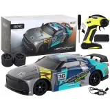 sportowy samochód rc 4x4 zdalnie sterowany widok z boku