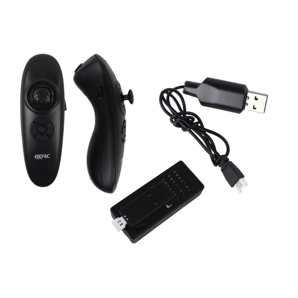 Model myśliwca RC prezentujący kolorowe światła LED w trakcie lotu