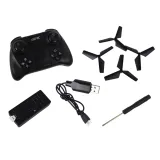 Quadcopter RC z pilotem zdalnego sterowania i dodatkowymi akcesoriami
