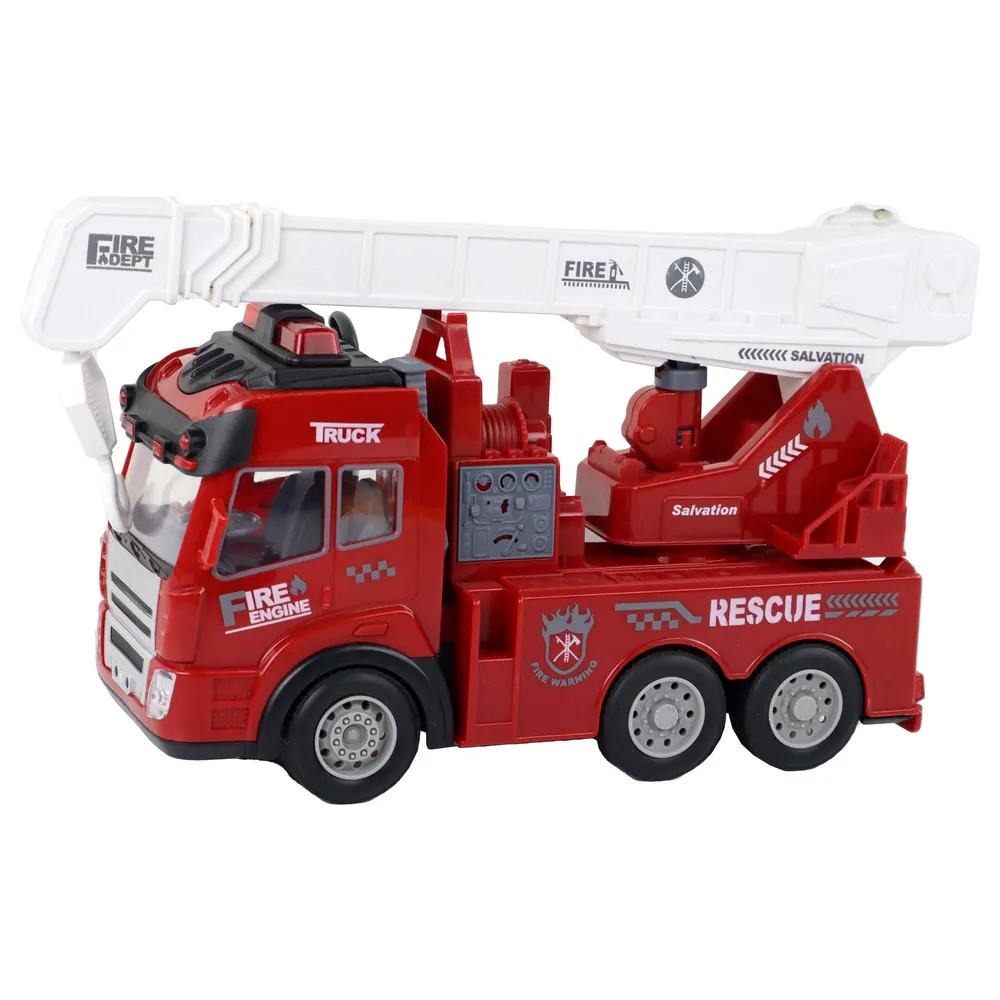 Model straży pożarnej z wysuwanym dźwigiem podczas zabawy dziecka