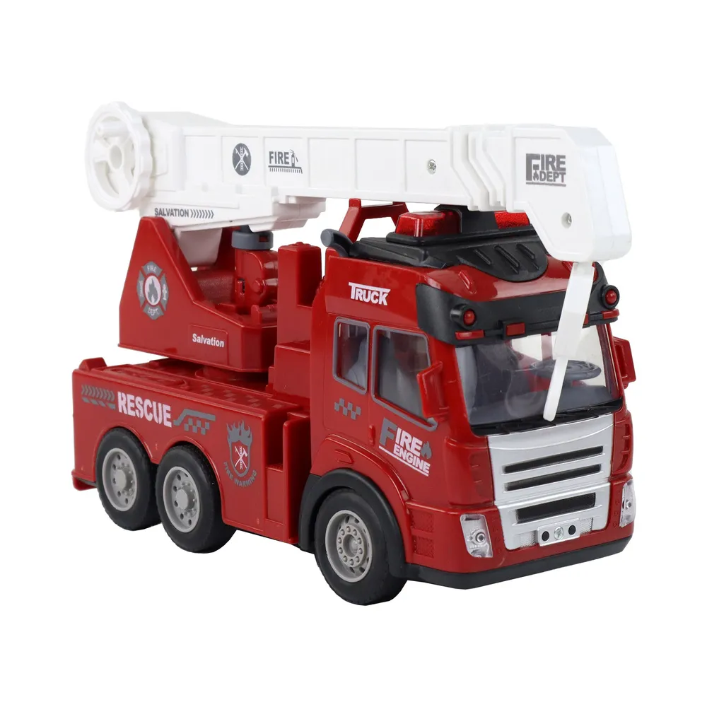 Zbliżenie na gumowe koła pojazdu strażackiego dla dzieci