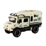 Samochód zabawkowy Służba Miasta w kolorze beżowym na białym tle