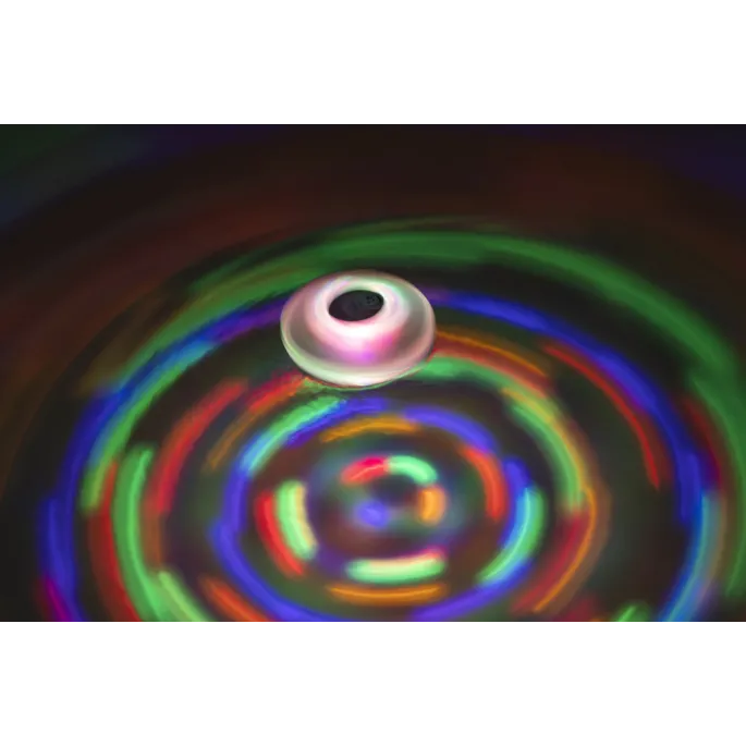 Lampa LED Bestway – akcesorium do relaksu i zabawy w basenie