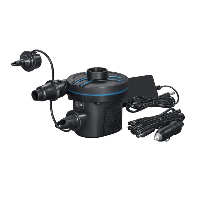 Zbliżenie na końcówki pompki Bestway 62255 do różnych zaworów