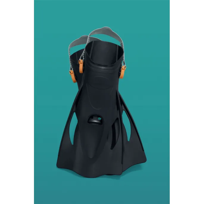 Wysokiej jakości zestaw nurkowy w nowoczesnym czarnym kolorze