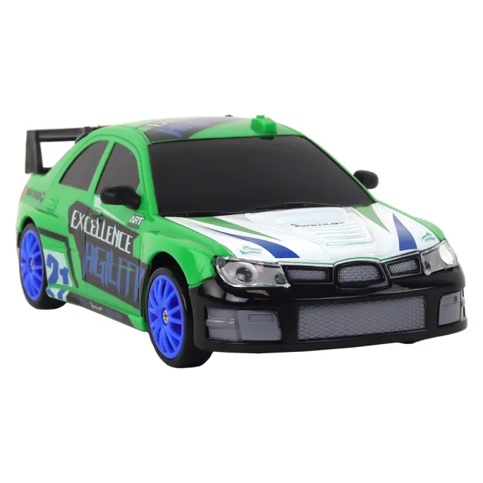 Zestaw z autkiem sportowym, pachołkami i pilotem