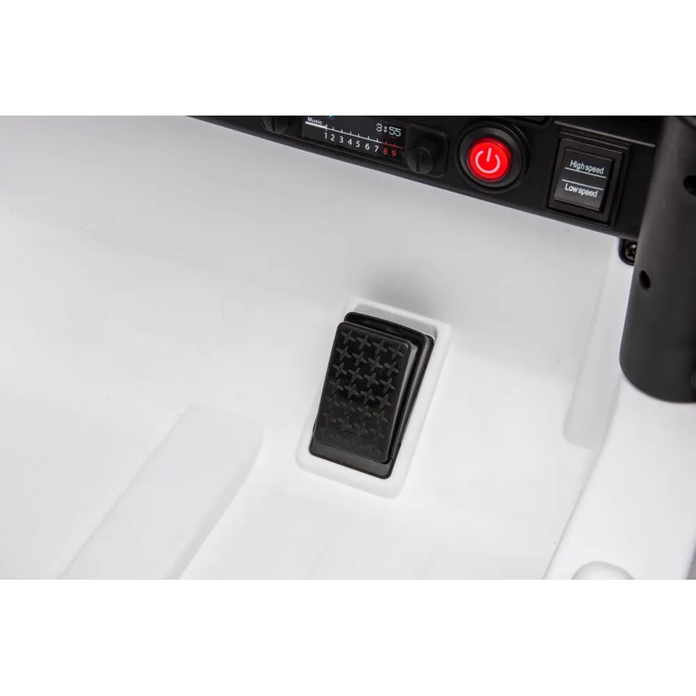 Auto Na Akumulator Toyota FJ Biała 4x4