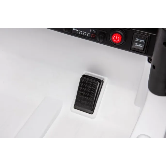 Auto Na Akumulator Toyota FJ Biała 4x4