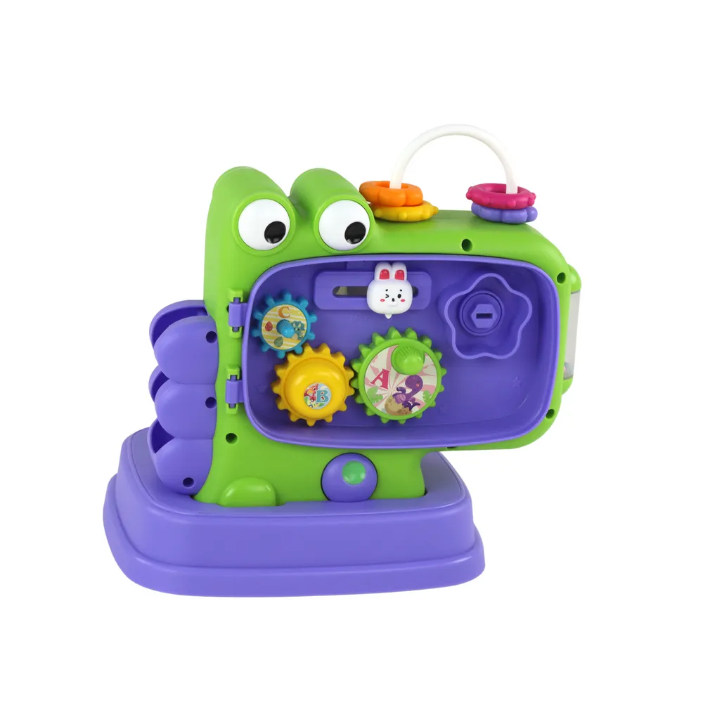 Kolorowy panel edukacyjny z literkami i kołami zębatymi dla najmłodszych