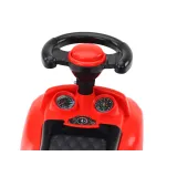 Bezpieczny jeździk dla dziecka z oparciem i stabilnymi kołami