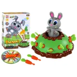 Gra Wyrwij Marchewki ze skaczącym królikiem na kolorowej tarczy do zabawy