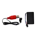 Pistolet na wodę M416 podczas zabawy w ogrodzie