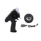 Pilot zdalnego sterowania do auta terenowego RC oraz zestaw akumulatorów