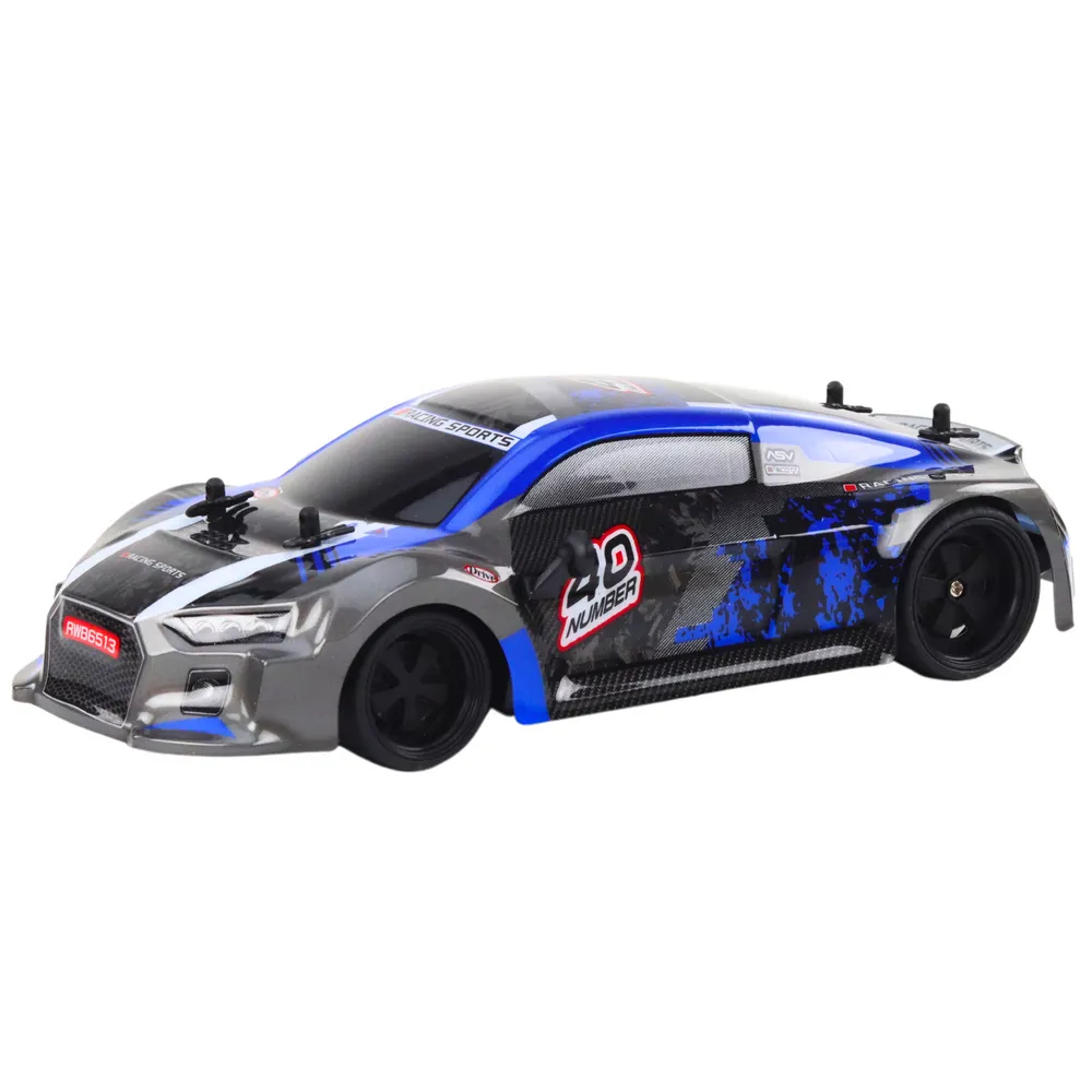 Zdalnie sterowany samochód RC 1:18 niebieski na tle białym
