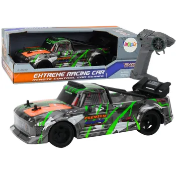 Autko RC szaro-zielone do driftu w skali 1:16 z gumowymi kołami