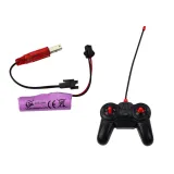 Zabawkowy samochód wyścigowy z pilotem i ładowarką USB