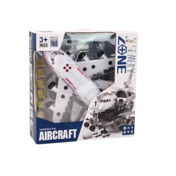 samolot pasażerski efektami świetlnymi i dźwiękowymi stojący na podłodze