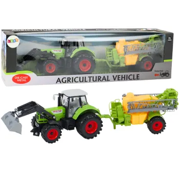 Zielony traktor zabawkowy z koparką i opryskiwaczem do kreatywnej zabawy
