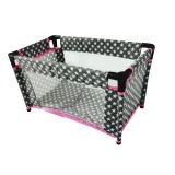 Bezpieczne łóżeczko dla lalek z siateczkowymi bokami i certyfikatem CE