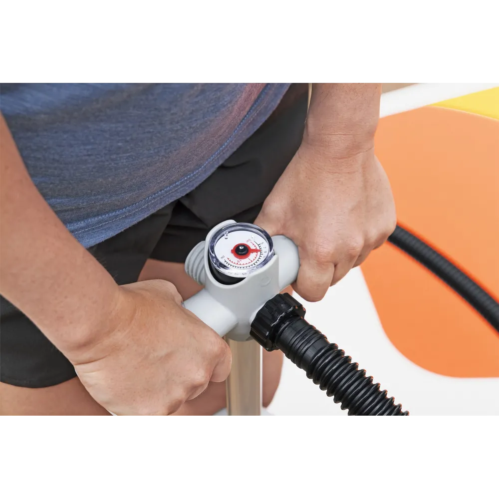 Pompka ręczna z funkcją pompowania i wypompowywania powietrza