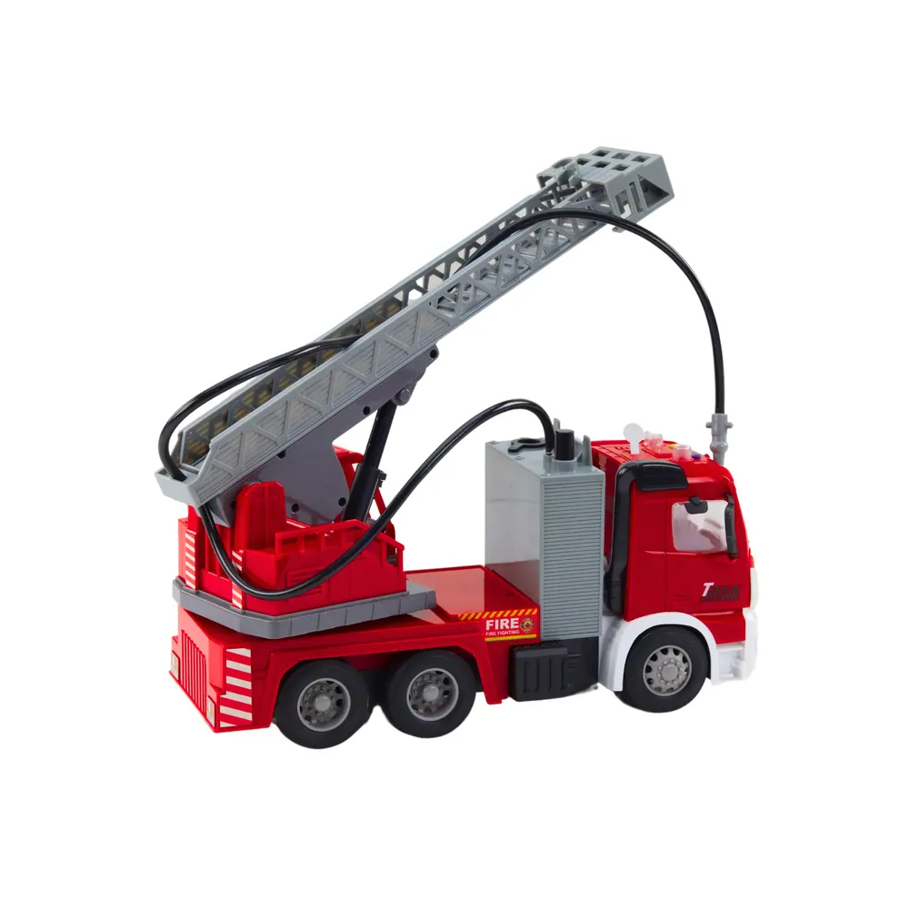 Pojazd strażacki z gumowymi kołami i certyfikatem bezpieczeństwa