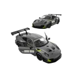 Auto RC Porsche 911 GT2 w szarym kolorze w trakcie jazdy do przodu