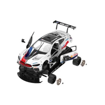 Biały model RC BMW M8 GTE Rastar – detale karoserii i wnętrza auta