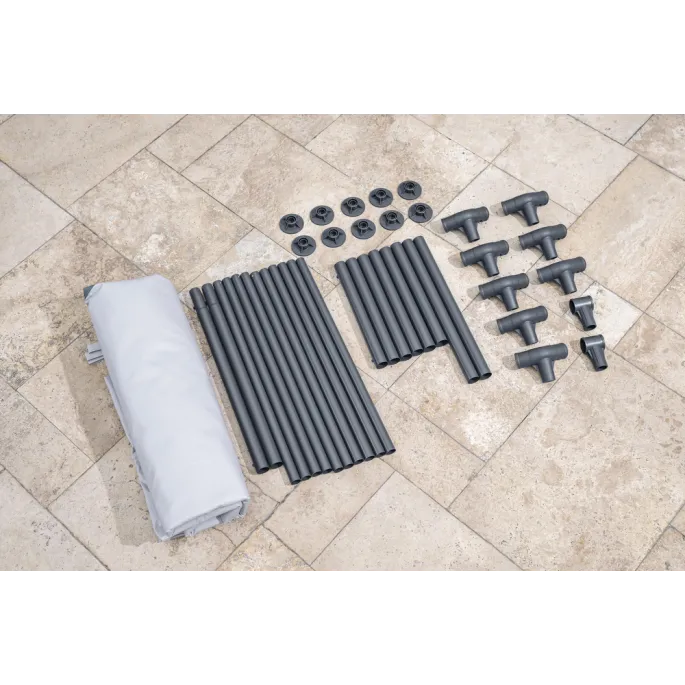 Widok wnętrza beczki do kąpieli lodowej Bestway podczas użytkowania