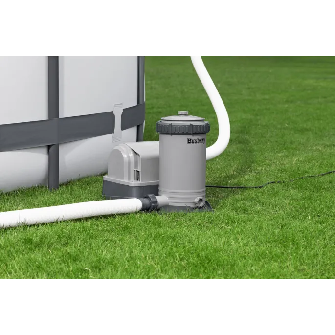 Łatwa w montażu pompa filtrująca z kompletem akcesoriów do basenu