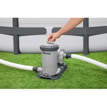Wysokowydajna pompa do filtracji wody w basenach ogrodowych