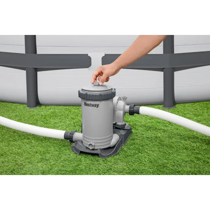 Wysokowydajna pompa do filtracji wody w basenach ogrodowych