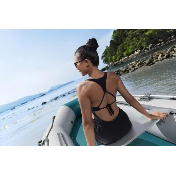 Bestway 65049 w trakcie rodzinnej wyprawy na wodzie