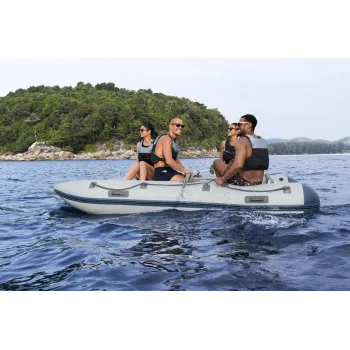 Wytrzymały ponton dmuchany na aktywność rodzinną