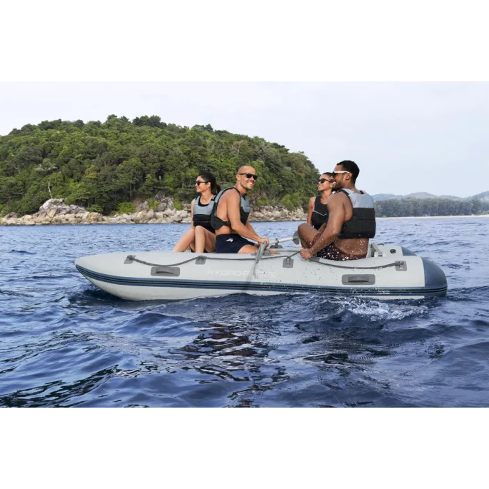 Wytrzymały ponton dmuchany na aktywność rodzinną