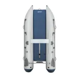 Ponton dmuchany Bestway gotowy na spływ po rzece