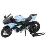 Srebrny motocykl sportowy z efektami świetlnymi i dźwiękowymi – detal