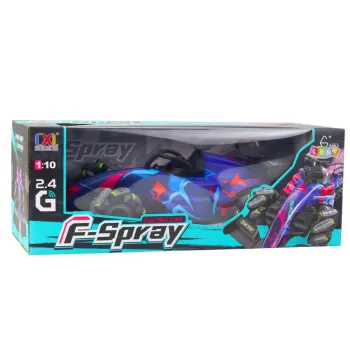 Efekt światła i pary wodnej podczas jazdy wyścigówką RC