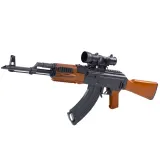 Zestaw do zabawy: karabin AK z okularami ochronnymi i dwoma magazynkami