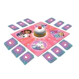 Elementy gry zręcznościowej Boom Boom Koci Domek Gabi z planszą i kartami