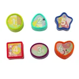 Kolorowa kostka edukacyjna wspierająca naukę kształtów i koordynację