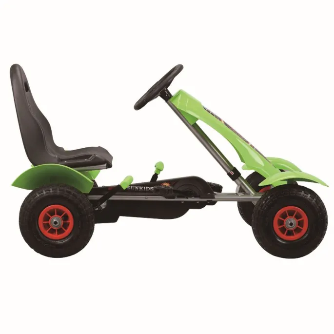 Stabilny gokart dziecięcy w kolorze zielonym z ergonomiczną konstrukcją