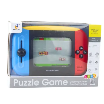 Zbliżenie na joystick i podświetlony ekran konsoli dla dzieci