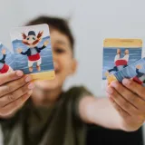 Wyposażenie gry zręcznościowej z motywem Treflików