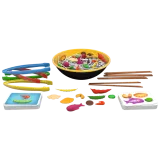 Dzieci bawiące się grą Hot Pot Trefl 01898 wyciągają składniki z miski