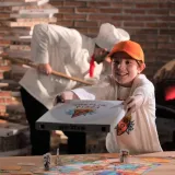 Komplet akcesoriów do gry Cztery Sery: pionki, kostka i karty