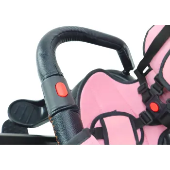 Widok tyłu roweru trójkołowego PRO550 Różowy z blokadą kół