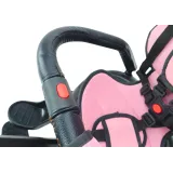 Widok tyłu roweru trójkołowego PRO550 Różowy z blokadą kół