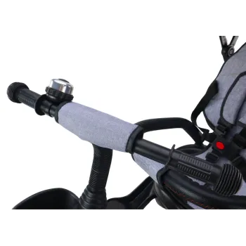 Obrotowe siedzisko w rowerze trójkołowym szarym PRO550, detal