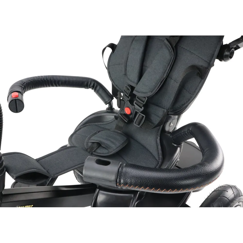 Prowadnica do kierowania rowerkiem trójkołowym dla rodzica